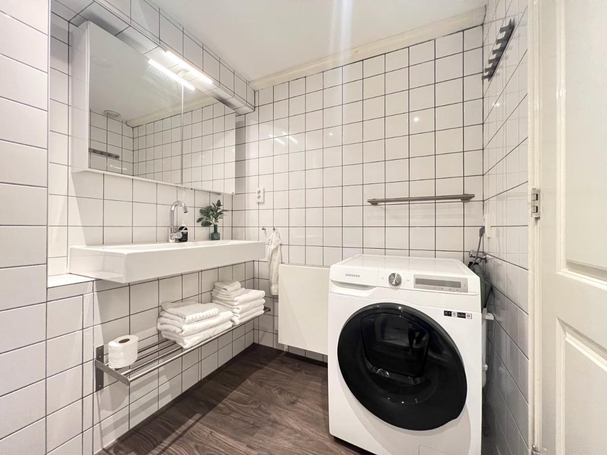 Apartment Eewal 68 Leeuwarden Eksteriør bilde